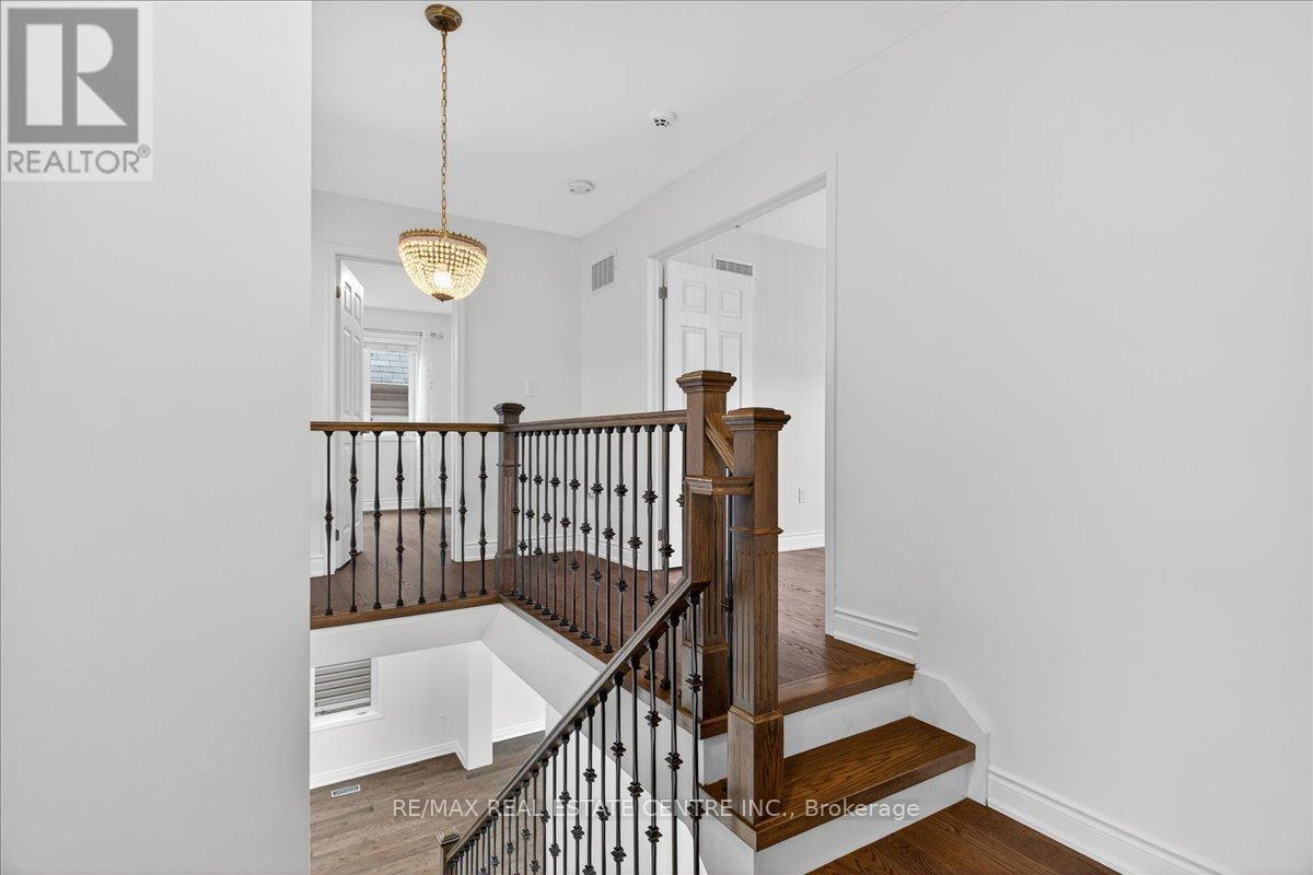 980 Clark Boulevard, Milton, Ontario  L9T 6P6 - Photo 17 - W12566442