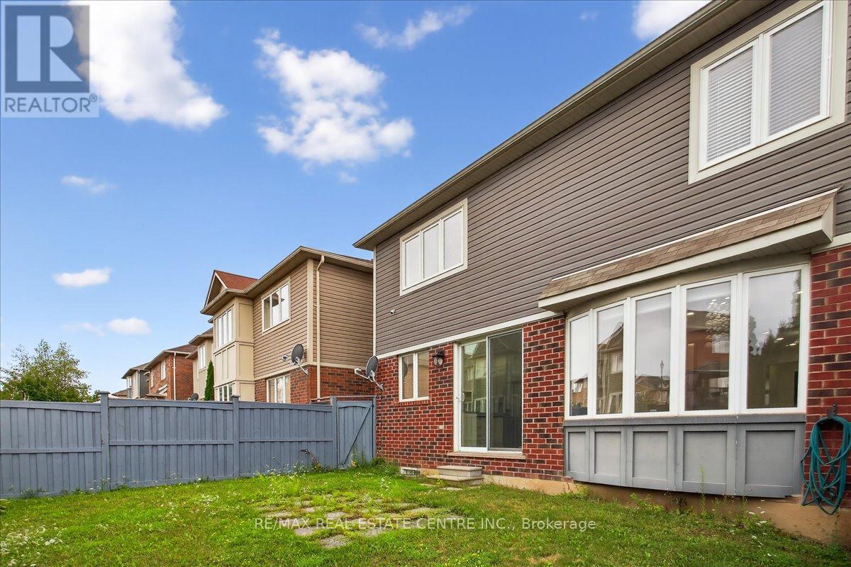 980 Clark Boulevard, Milton, Ontario  L9T 6P6 - Photo 39 - W12566442