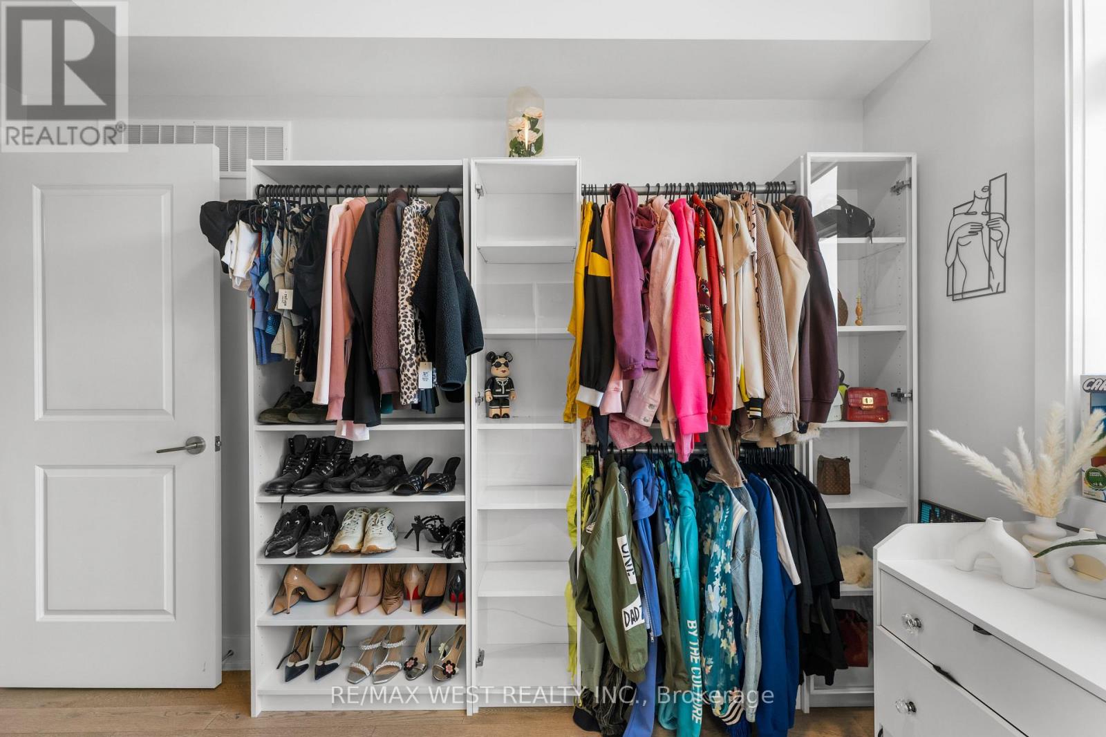 1062 Douglas Mccurdy Common, Mississauga, Ontario  L5G 0C6 - Photo 17 - W12566448