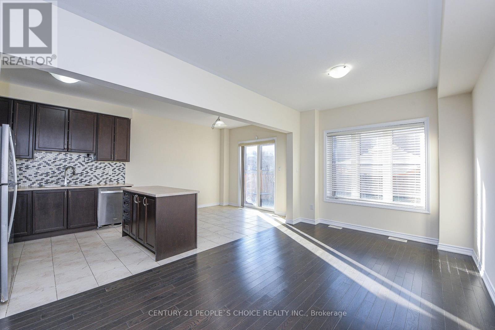 18 Cohoe Street, Brampton, Ontario  L7A 4X8 - Photo 13 - W12566476