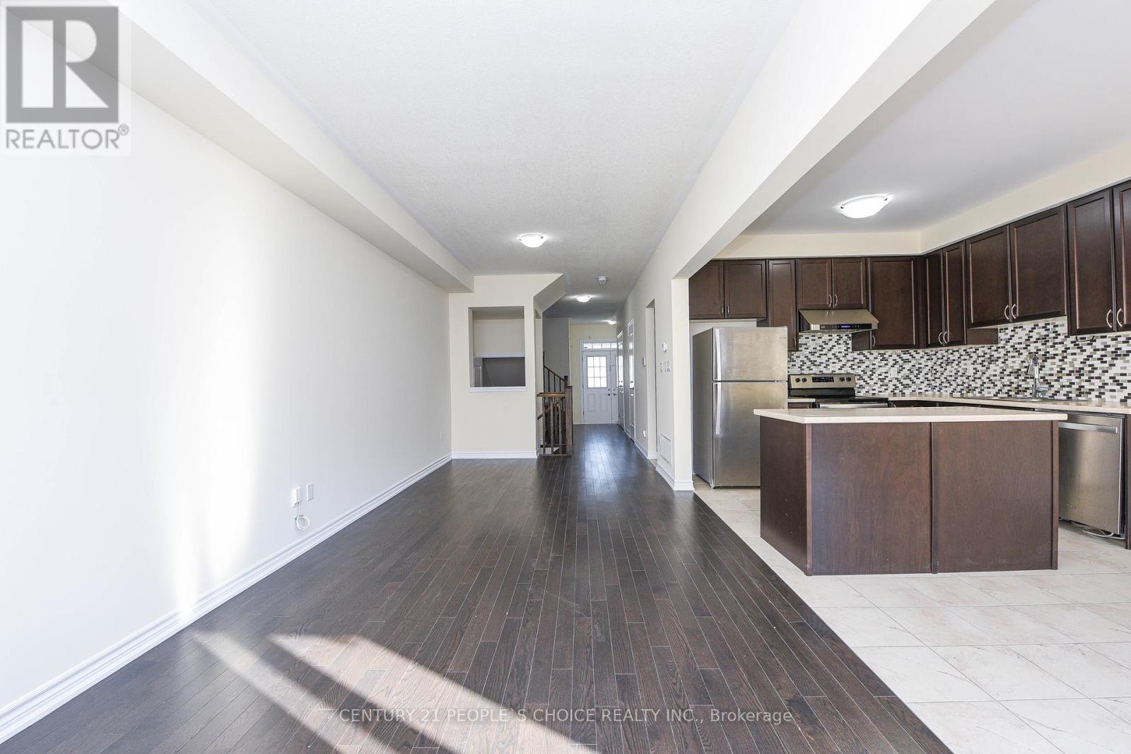 18 Cohoe Street, Brampton, Ontario  L7A 4X8 - Photo 14 - W12566476