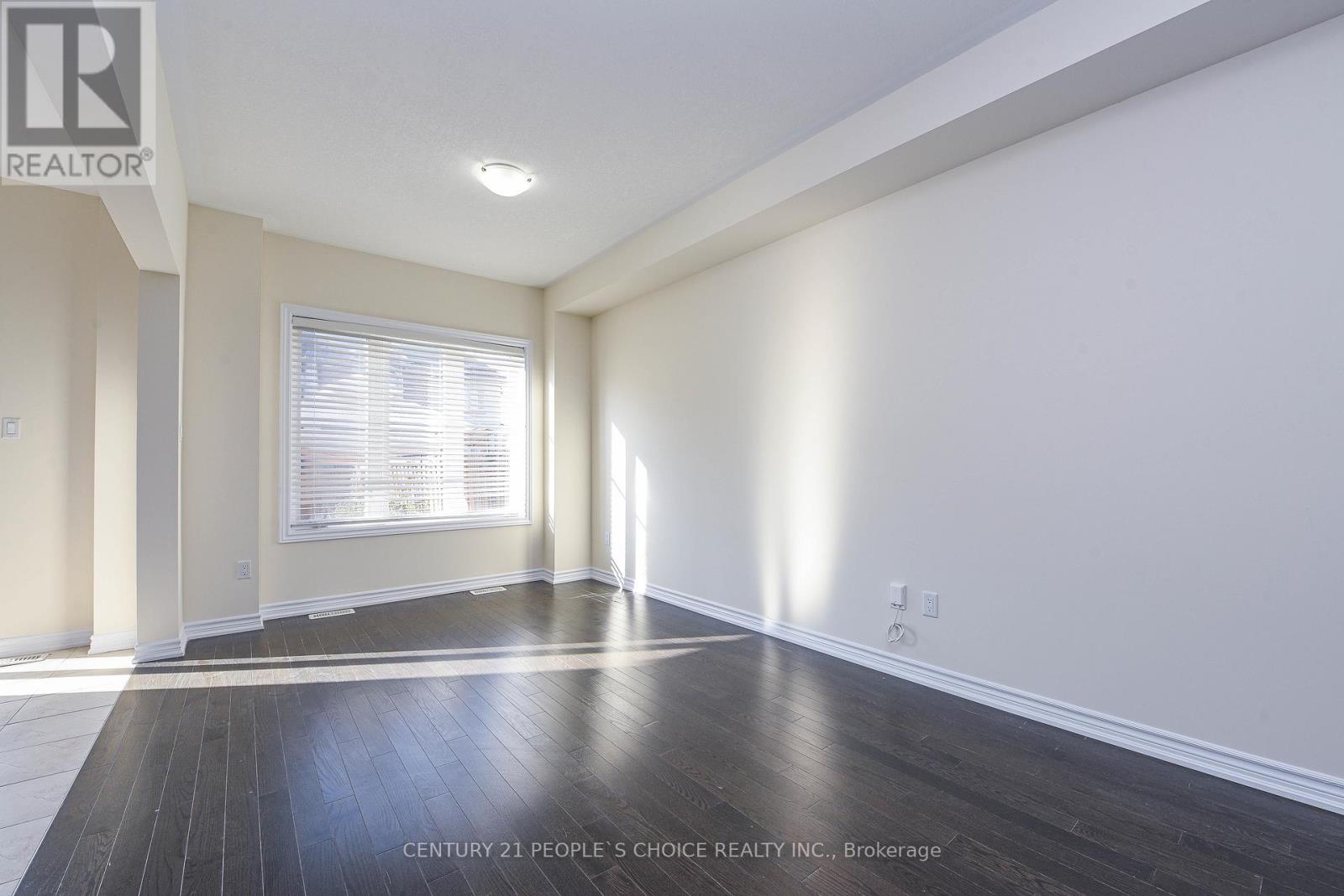 18 Cohoe Street, Brampton, Ontario  L7A 4X8 - Photo 16 - W12566476