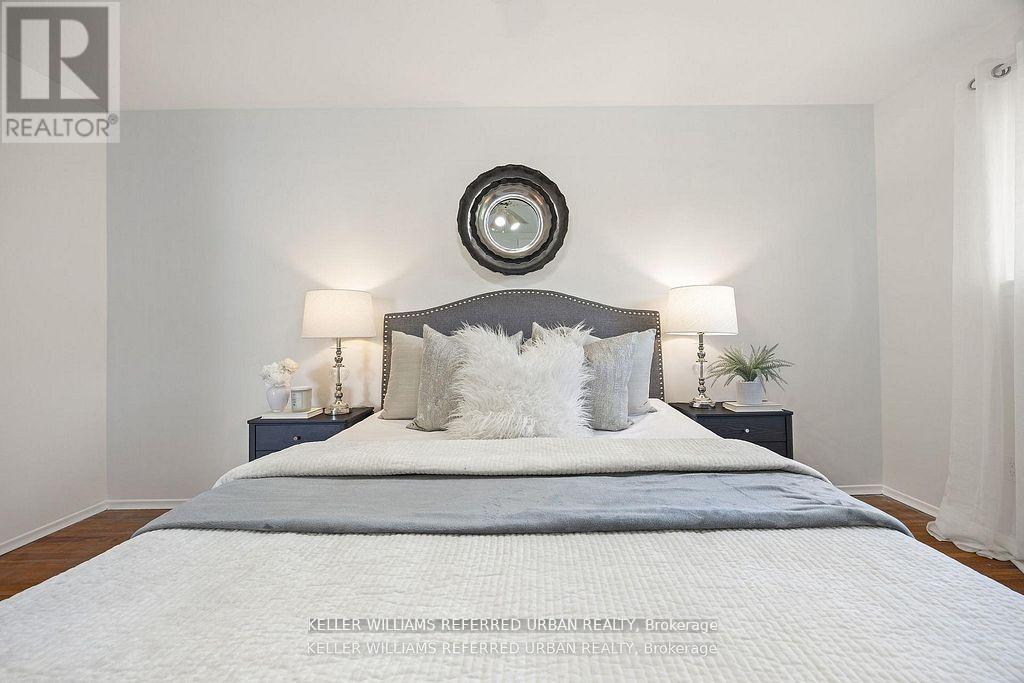 17 Madron Crescent, Toronto, Ontario  M3J 1H8 - Photo 22 - W12566486