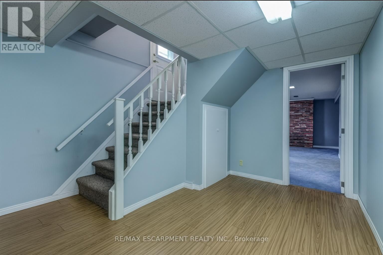 5186 Bromley Road, Burlington, Ontario  L7L 3E9 - Photo 10 - W12566508