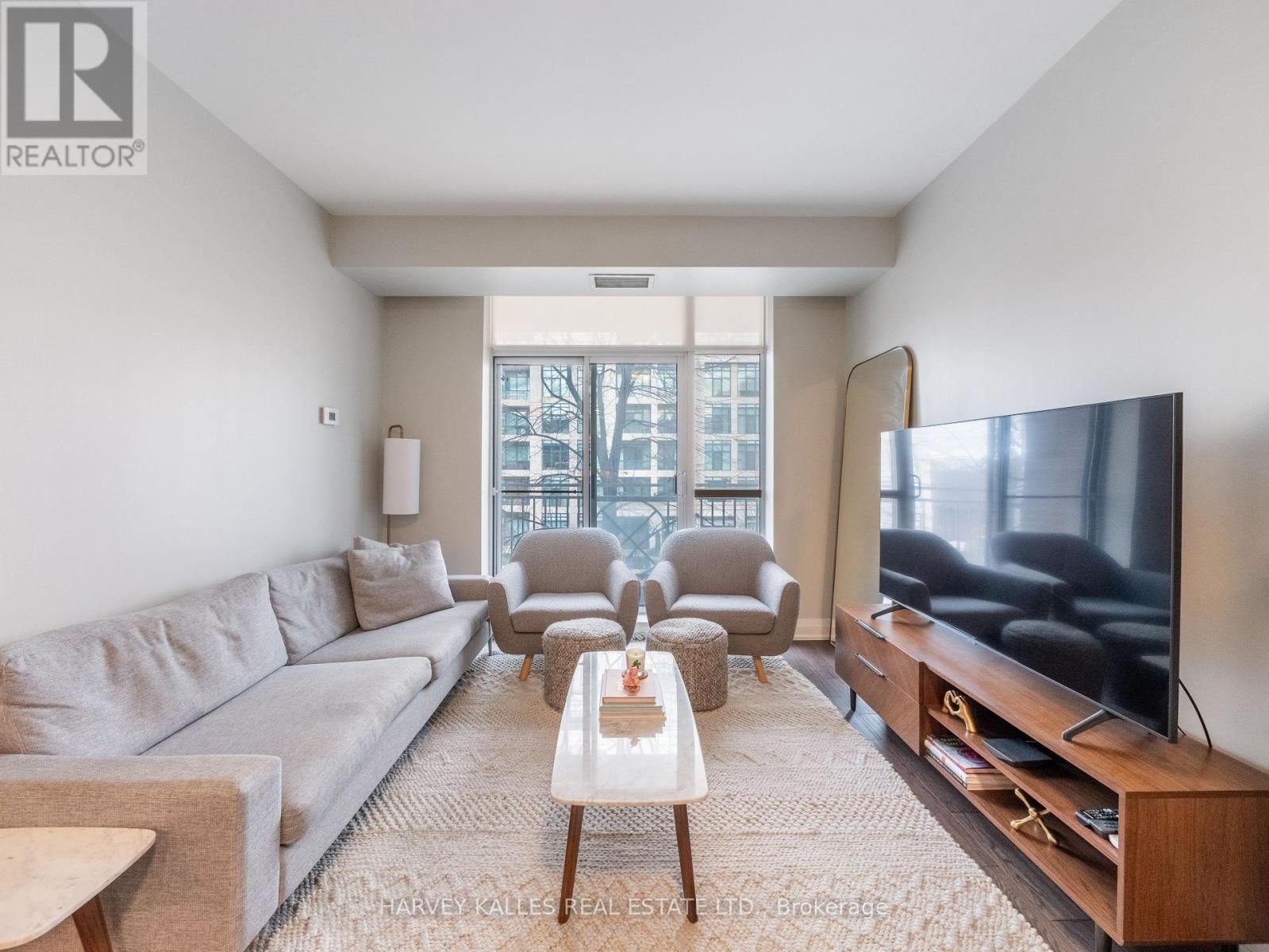 305 - 2511 Bloor Street W, Toronto, Ontario  M6S 5A6 - Photo 10 - W12566528