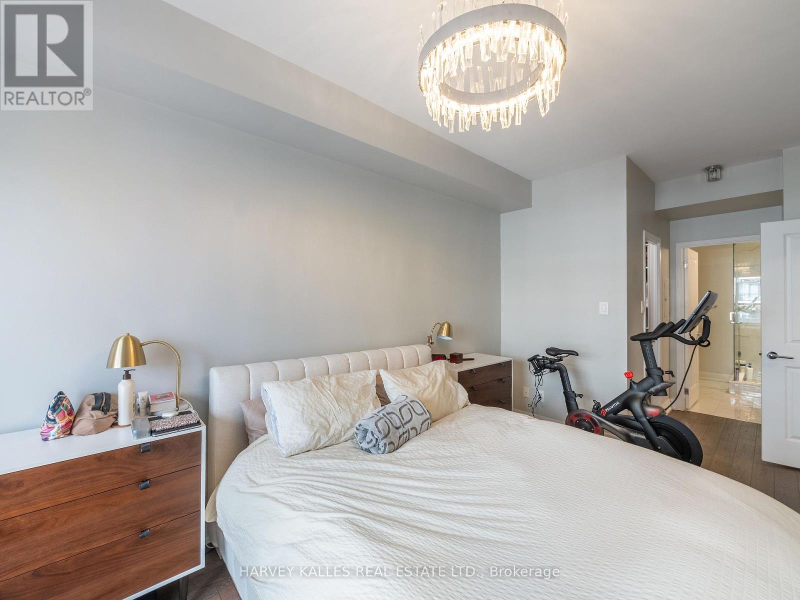 305 - 2511 Bloor Street W, Toronto, Ontario  M6S 5A6 - Photo 21 - W12566528