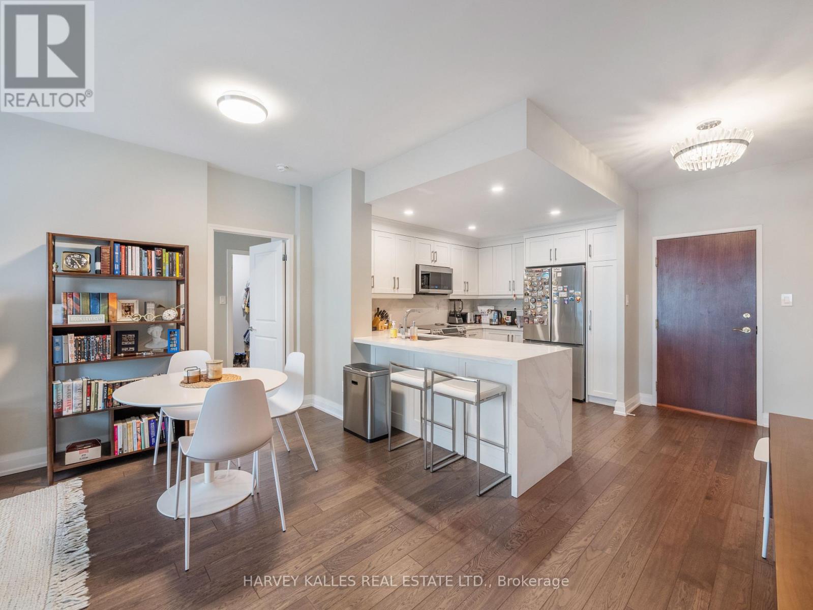 305 - 2511 Bloor Street W, Toronto, Ontario  M6S 5A6 - Photo 25 - W12566528