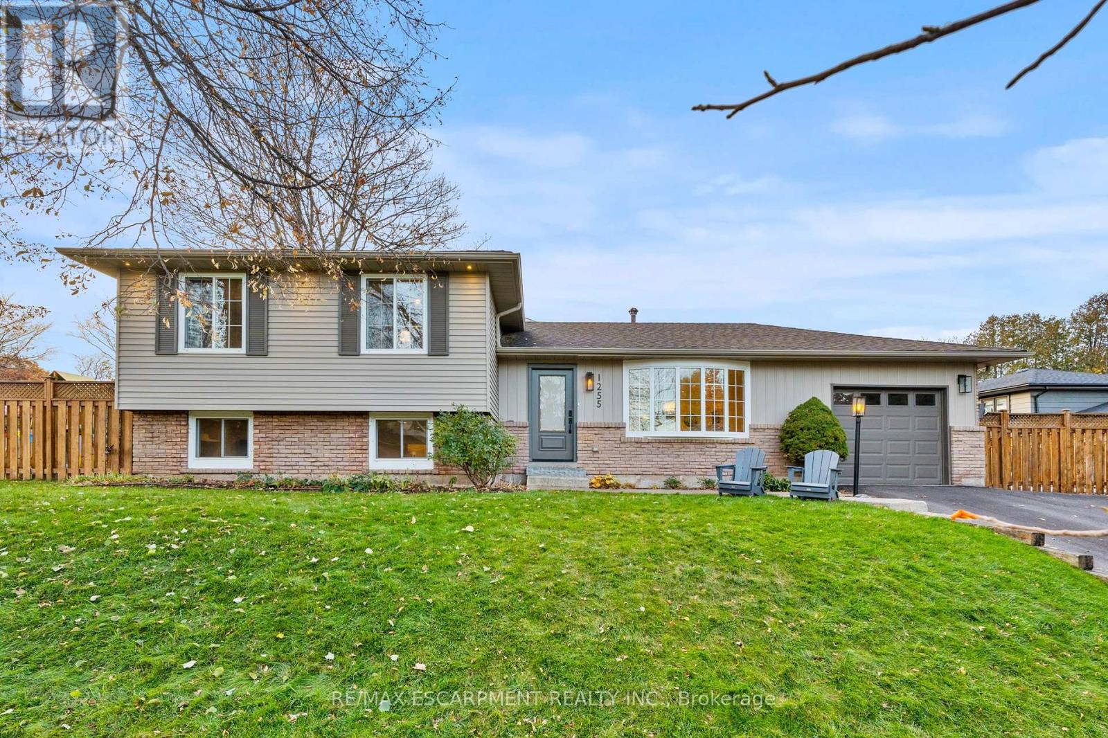 1255 LAKEVIEW DRIVE, Oakville, Ontario