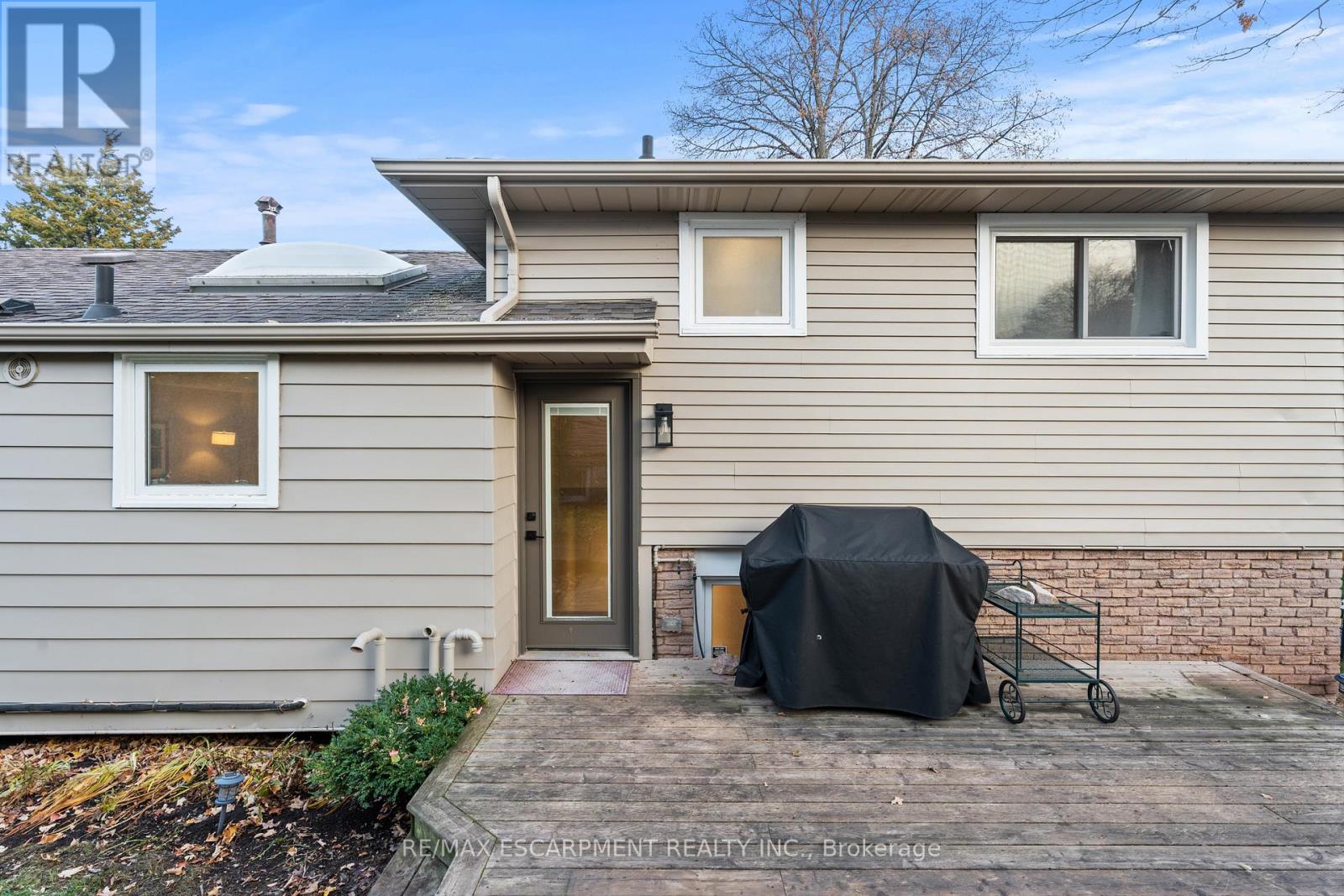 1255 Lakeview Drive, Oakville, Ontario  L6H 2M9 - Photo 34 - W12566554