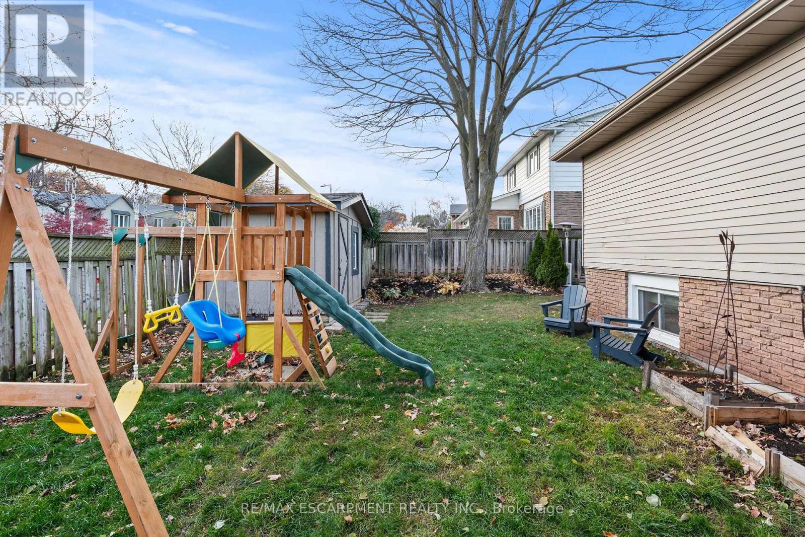 1255 Lakeview Drive, Oakville, Ontario  L6H 2M9 - Photo 35 - W12566554