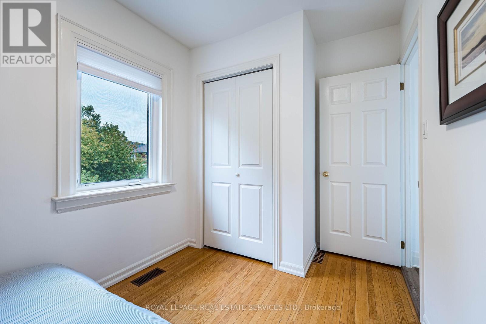 8 Seventh Street, Toronto, Ontario M8V 3B1 - Photo 25 - W12566596