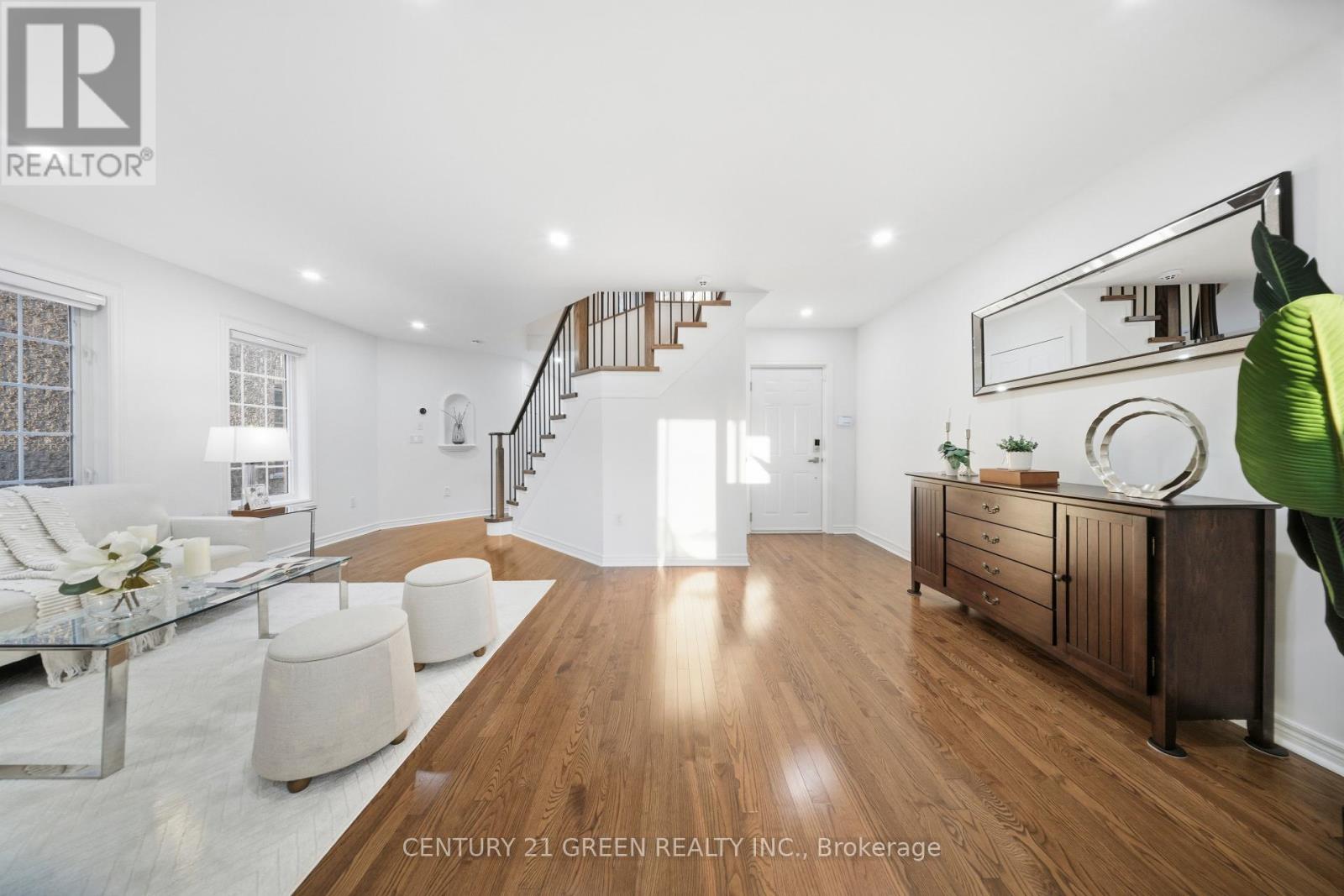 48 Brussels Avenue, Brampton, Ontario  L6Z 0A5 - Photo 11 - W12566606