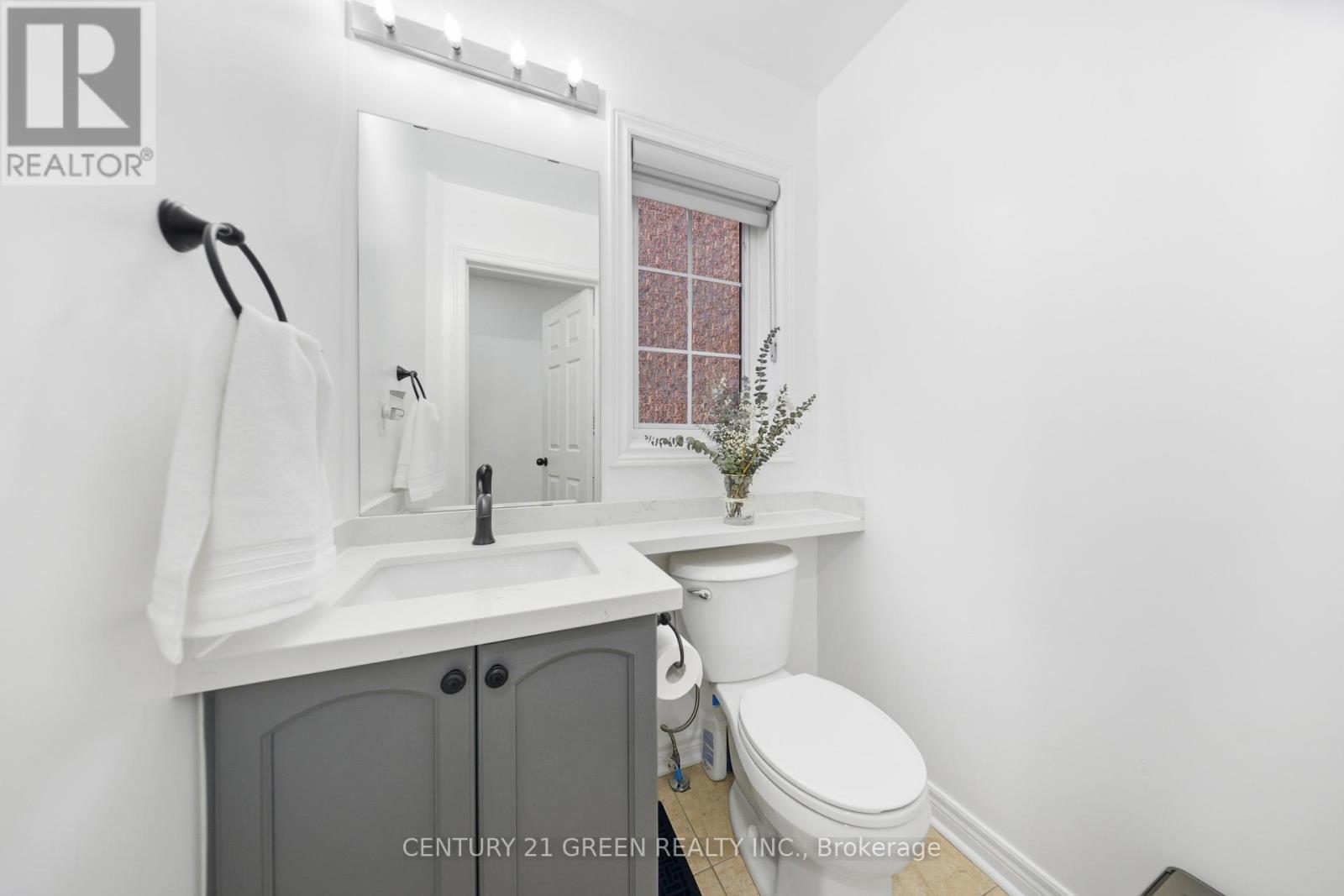 48 Brussels Avenue, Brampton, Ontario  L6Z 0A5 - Photo 20 - W12566606