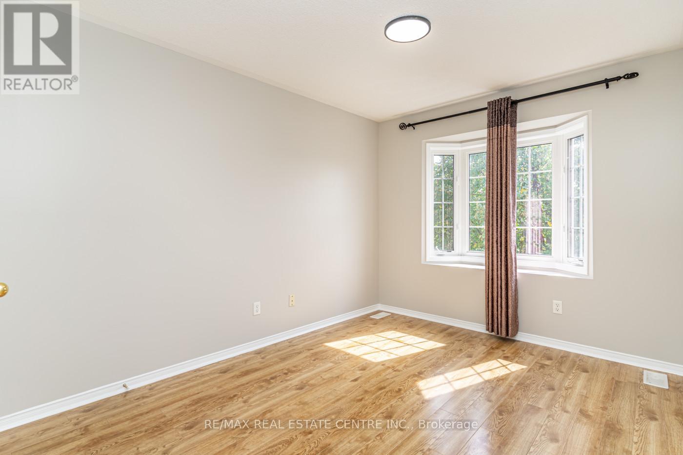 107 Crown Victoria Drive, Brampton, Ontario  L7A 3X9 - Photo 24 - W12566620