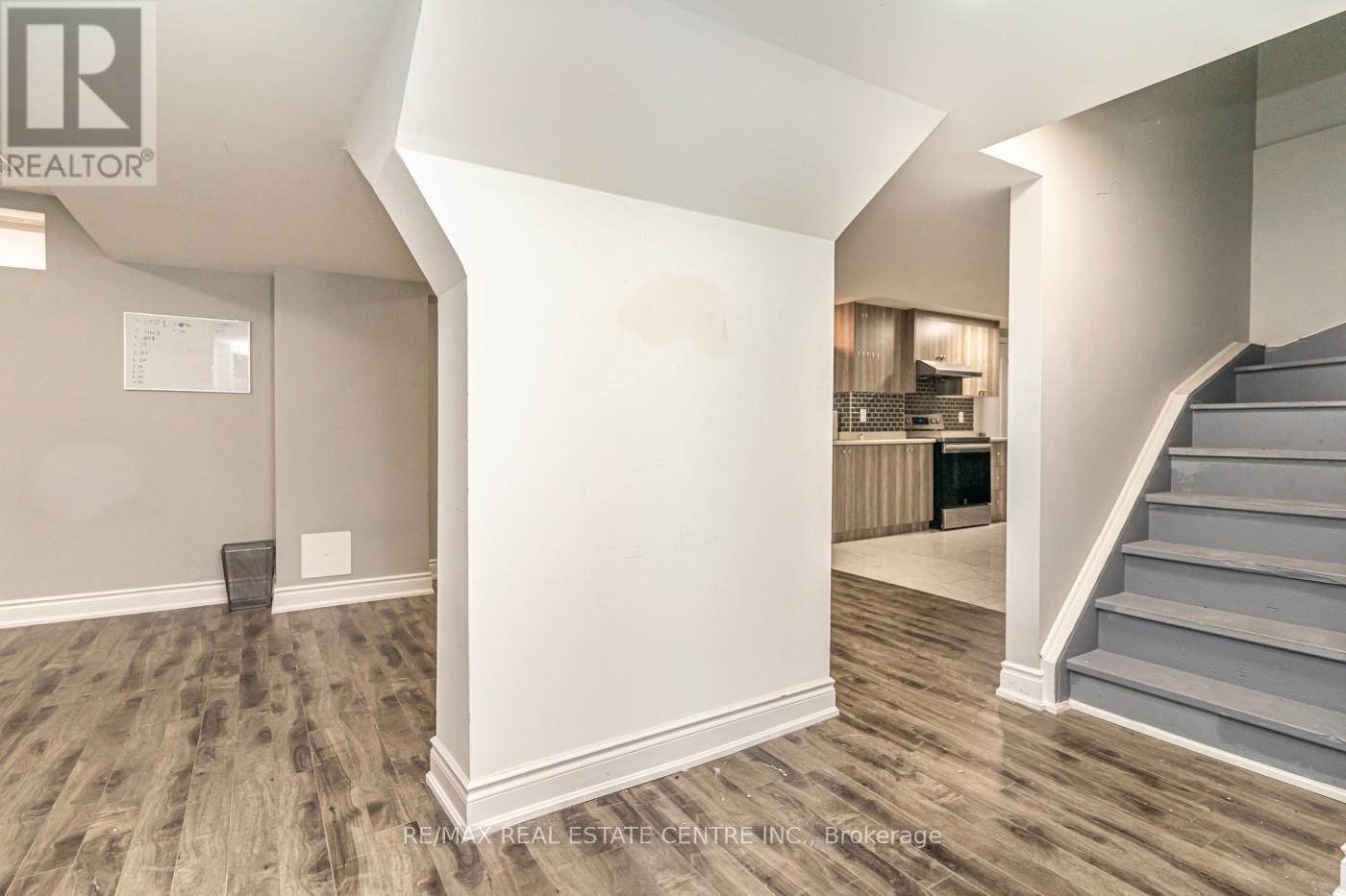 107 Crown Victoria Drive, Brampton, Ontario  L7A 3X9 - Photo 28 - W12566620