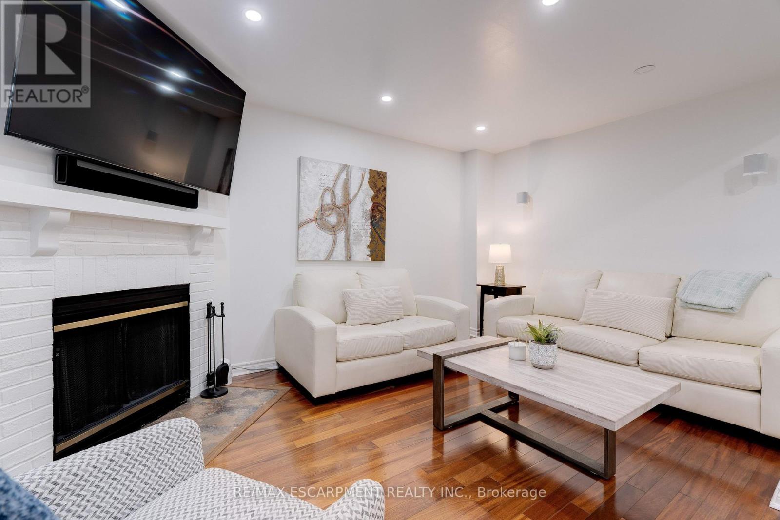 2197 Donald Road, Burlington, Ontario  L7M 3R8 - Photo 17 - W12566640