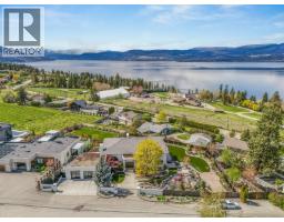 4812 Lakeshore Place, kelowna, British Columbia