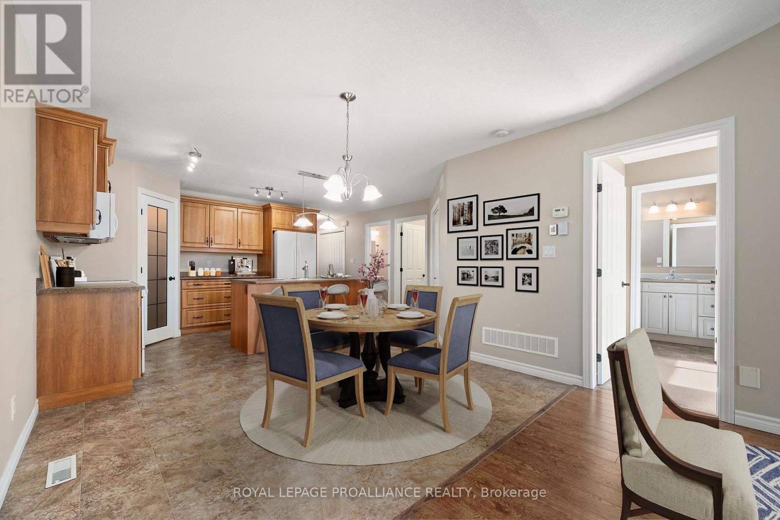 22 Chinook Street, Belleville, Ontario  K8P 0C4 - Photo 14 - X12566684