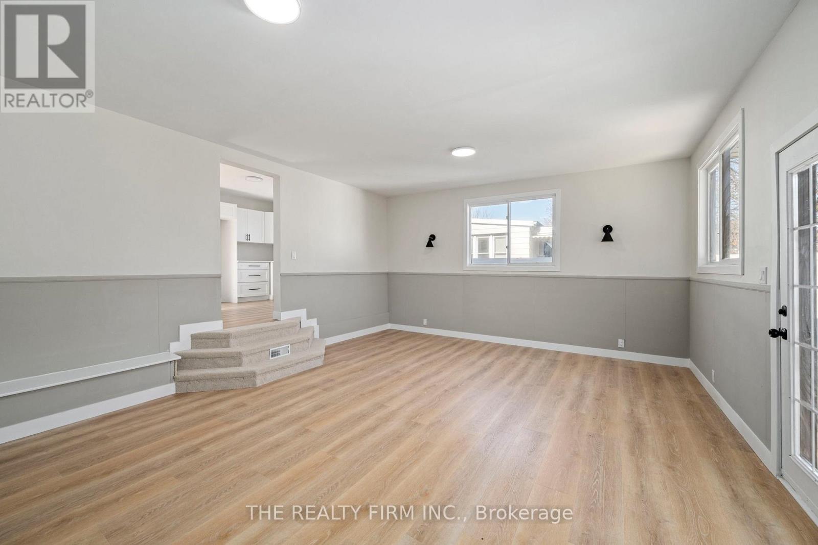 165 Sunset Drive, St. Thomas, Ontario  N5R 3C1 - Photo 14 - X12566680