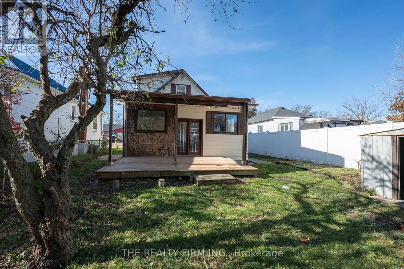 165 Sunset Drive, St. Thomas, Ontario  N5R 3C1 - Photo 26 - X12566680