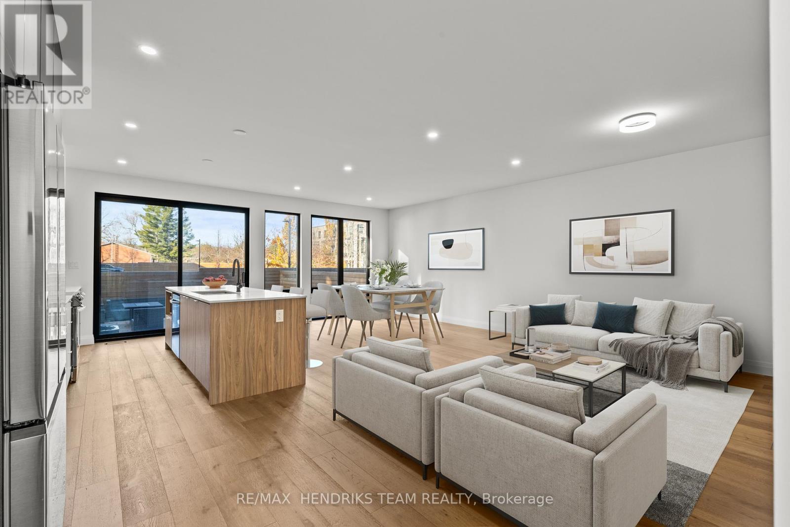 102 Lametti Drive, Pelham, Ontario  L3B 5N5 - Photo 12 - X12564240