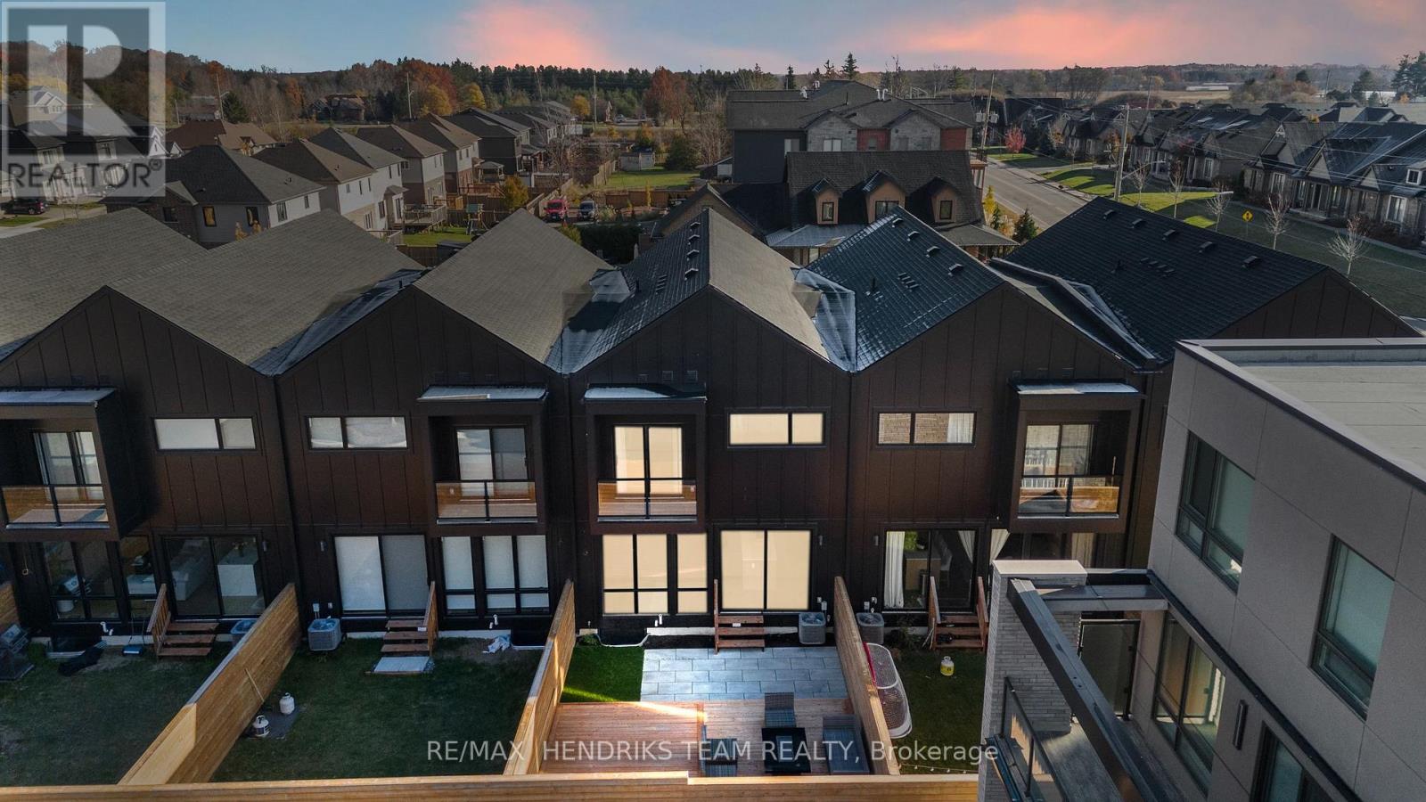 102 Lametti Drive, Pelham, Ontario  L3B 5N5 - Photo 45 - X12564240