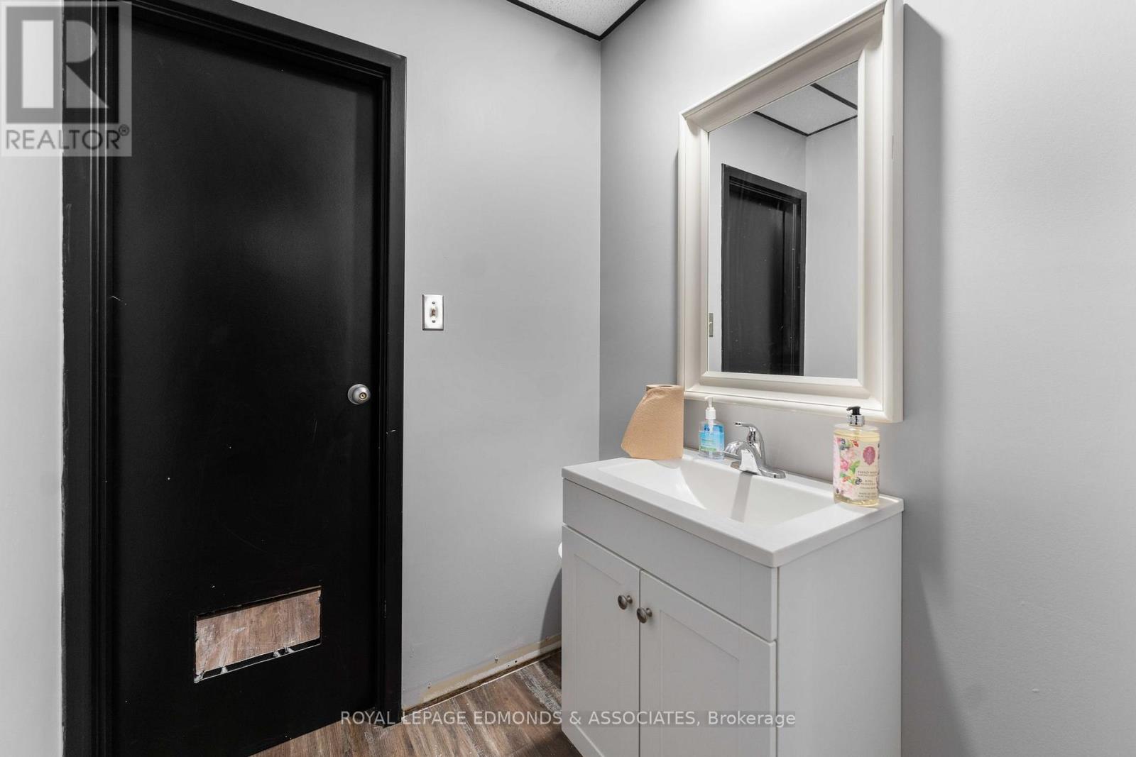 1765 Beachburg Road, Whitewater Region, Ontario  K0J 1C0 - Photo 18 - X12566718