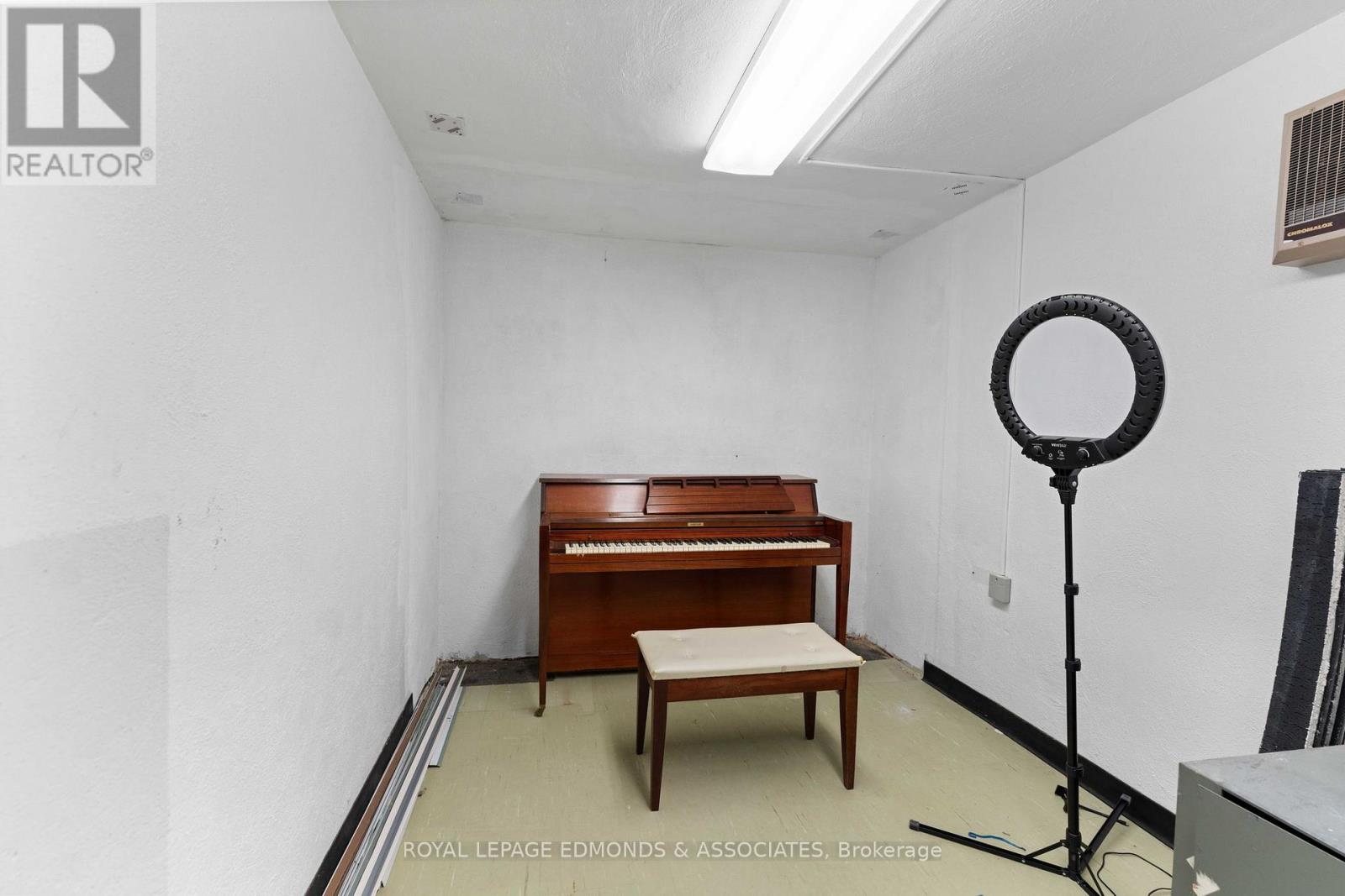 1765 Beachburg Road, Whitewater Region, Ontario K0J 1C0 - Photo 13 - X12566720