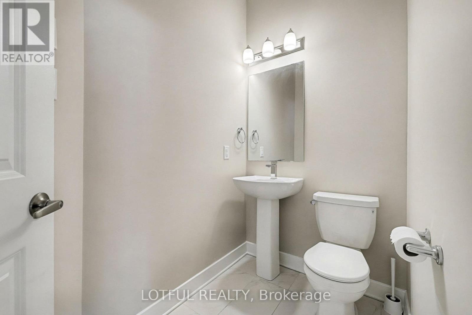 842 Ralph Hennesy Avenue, Ottawa, Ontario  K1X 0E4 - Photo 15 - X12566656