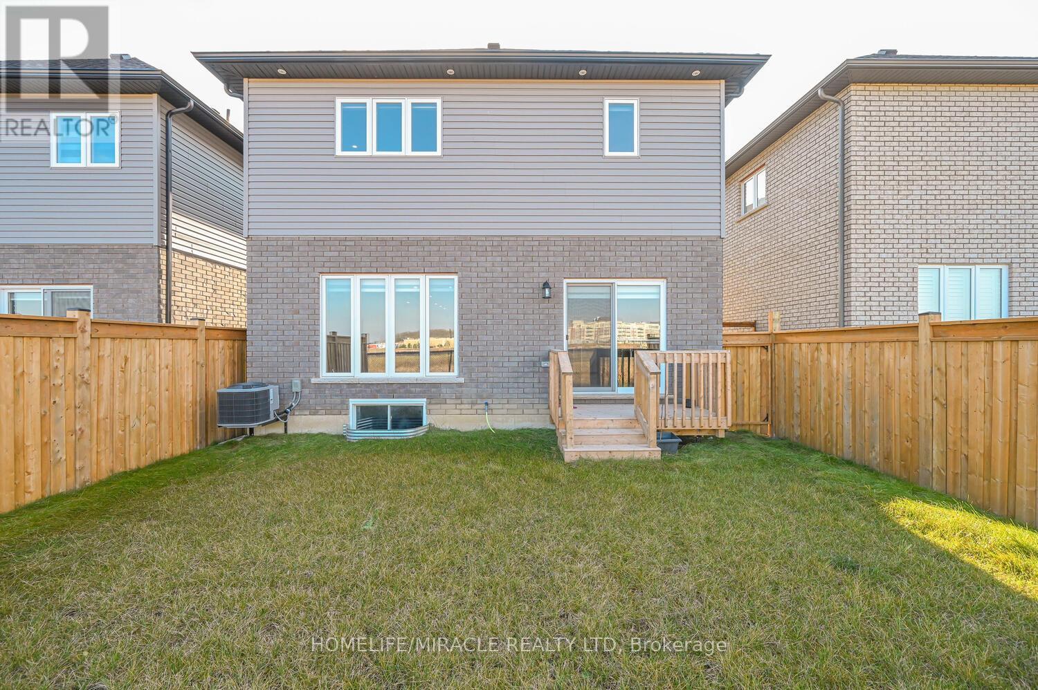 160 Cittadella Boulevard, Hamilton, Ontario  L0R 1P0 - Photo 47 - X12566406