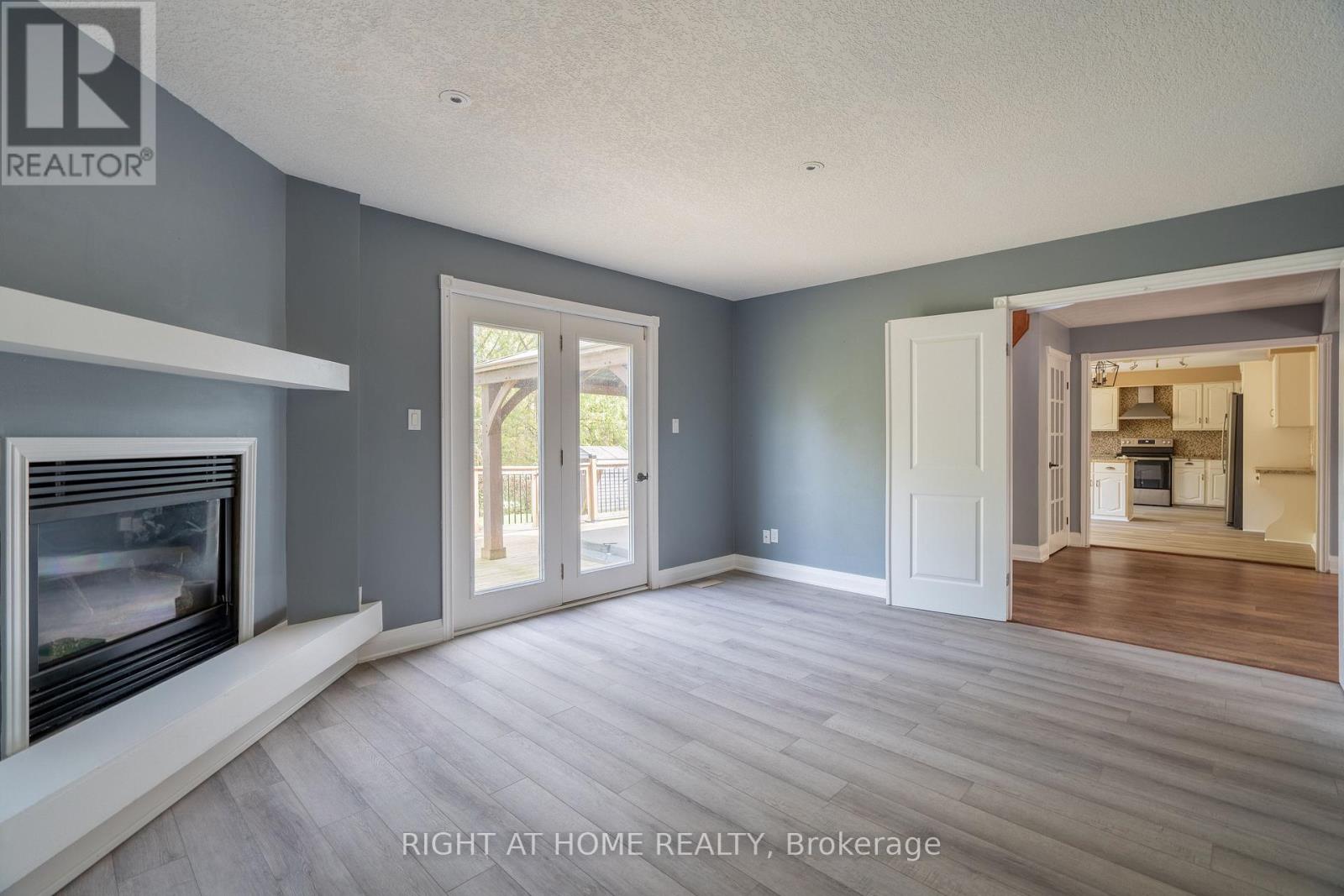 2205 Coronation Boulevard, Cambridge, Ontario  N3H 3S1 - Photo 5 - X12566526