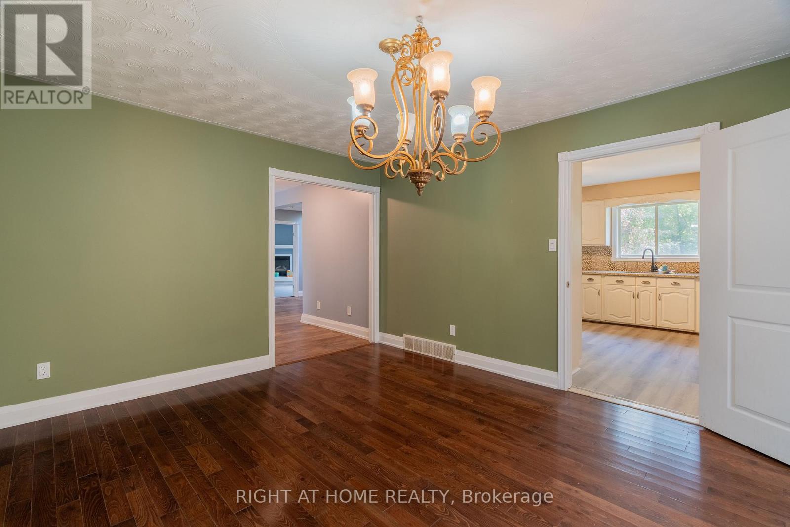 2205 Coronation Boulevard, Cambridge, Ontario  N3H 3S1 - Photo 9 - X12566526