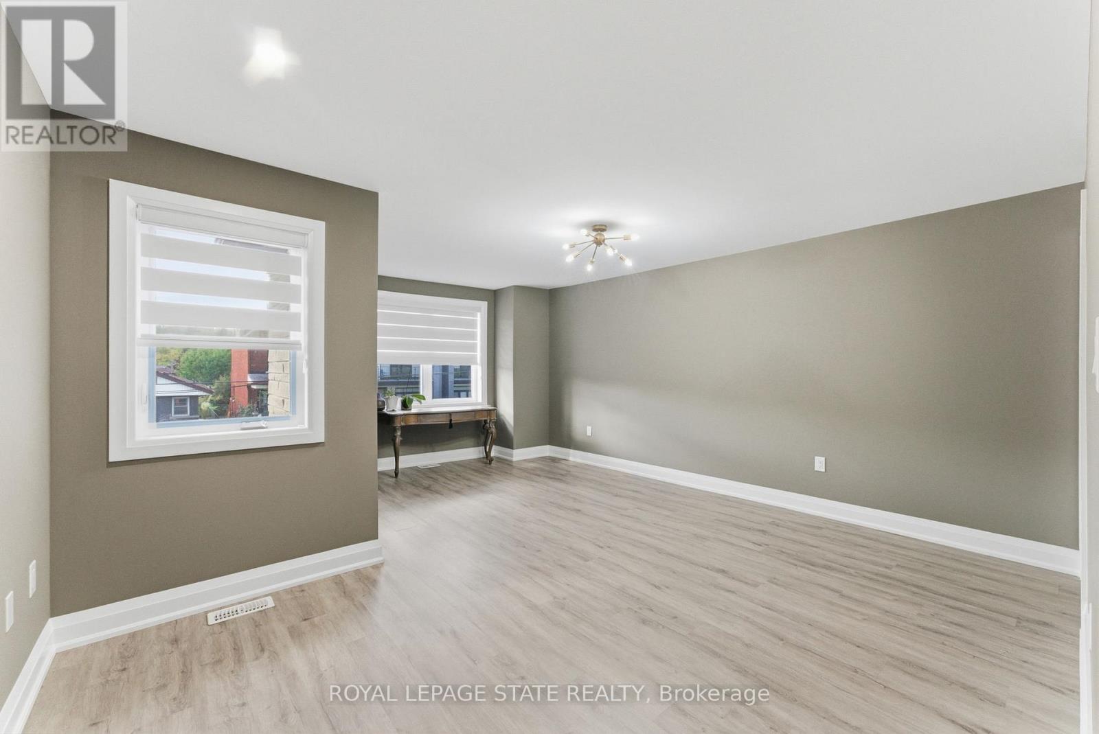 74 Melbourne Street, Hamilton, Ontario  L8P 2A6 - Photo 21 - X12566610