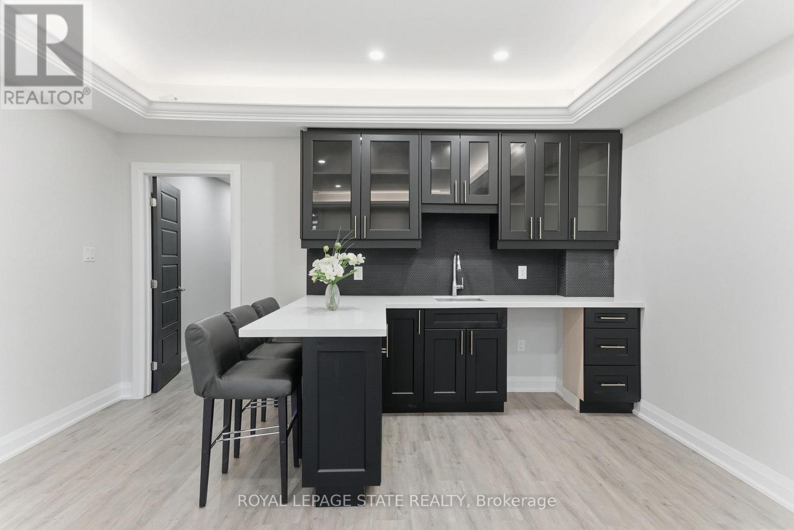 74 Melbourne Street, Hamilton, Ontario  L8P 2A6 - Photo 31 - X12566610