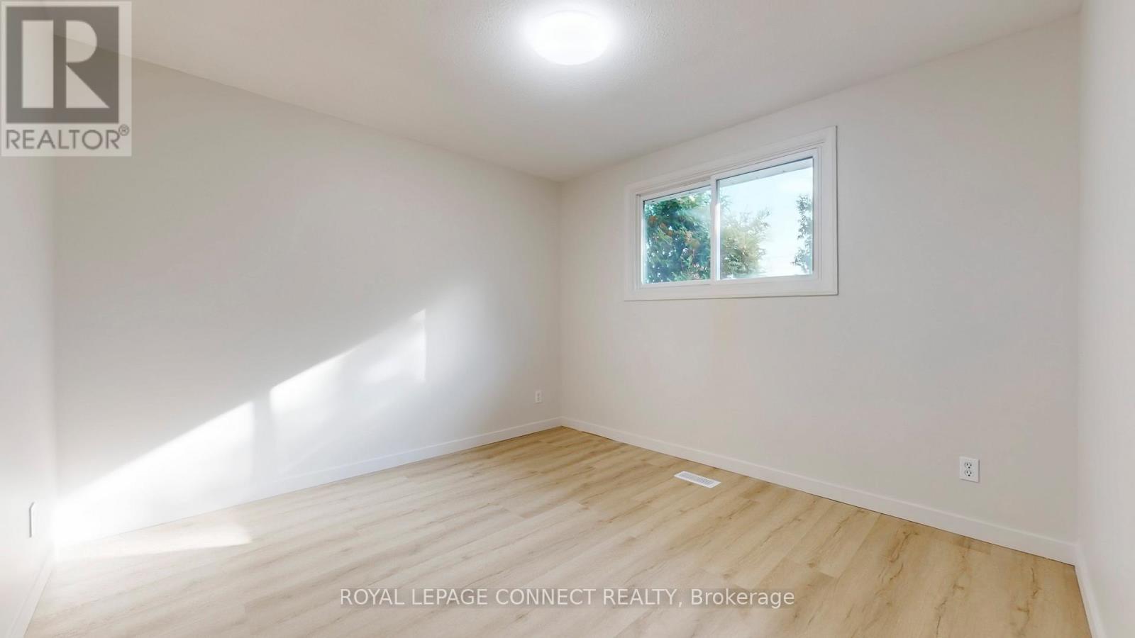 3 Rosewell Street, Hamilton, Ontario  L8W 1V5 - Photo 18 - X12566614