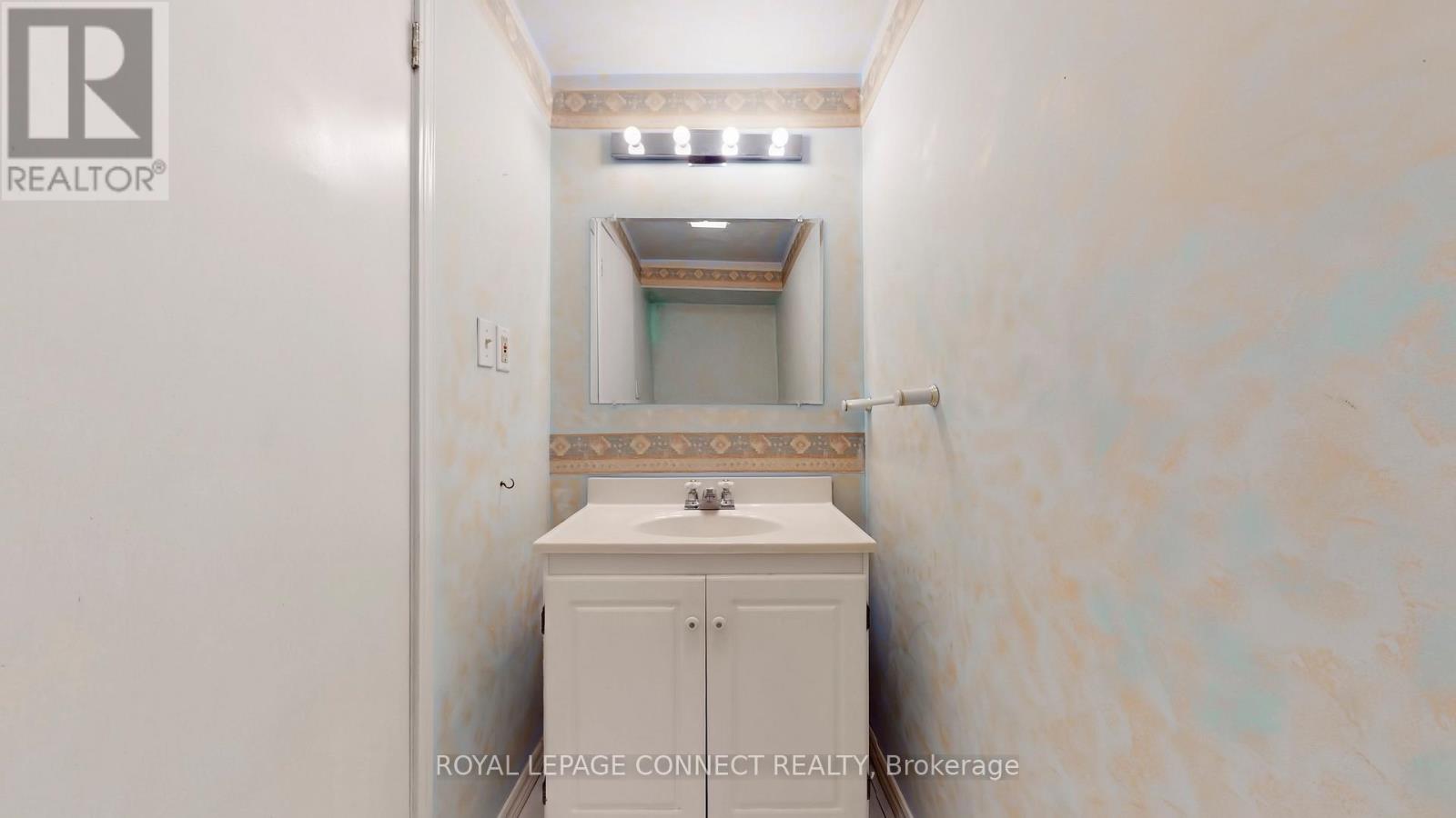 3 Rosewell Street, Hamilton, Ontario  L8W 1V5 - Photo 39 - X12566614