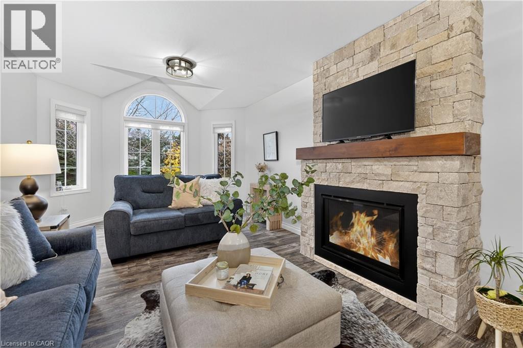 9 Tunbridge Crescent, Grimsby, Ontario  L3M 2V8 - Photo 15 - 40789305