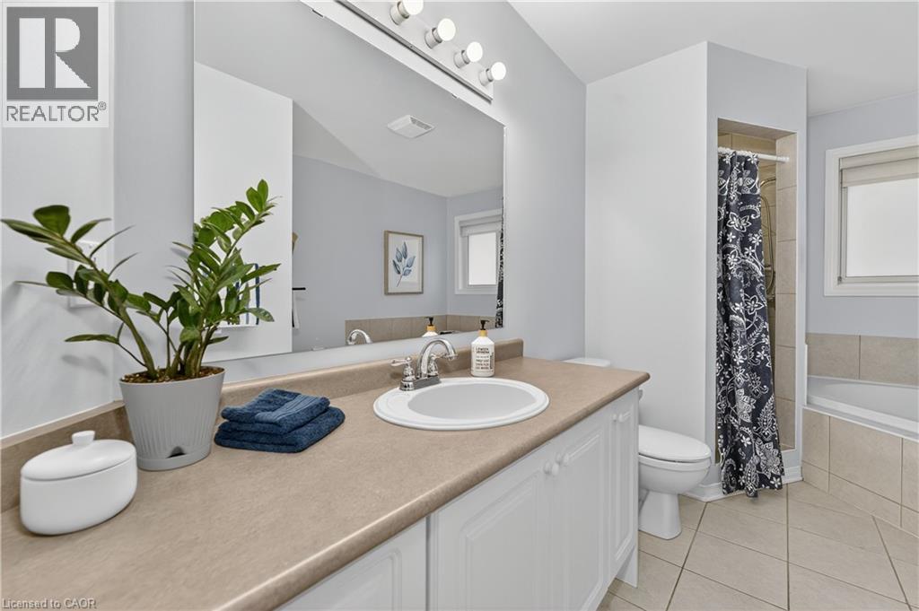 9 Tunbridge Crescent, Grimsby, Ontario  L3M 2V8 - Photo 23 - 40789305