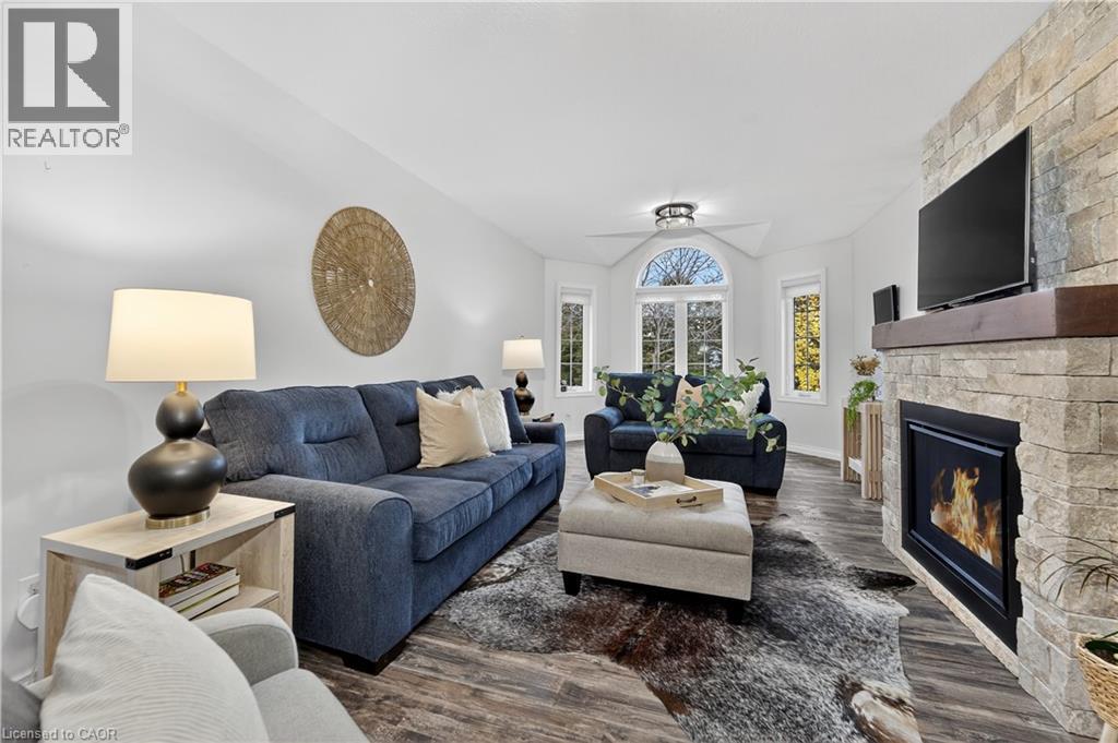 9 Tunbridge Crescent, Grimsby, Ontario  L3M 2V8 - Photo 14 - 40789305