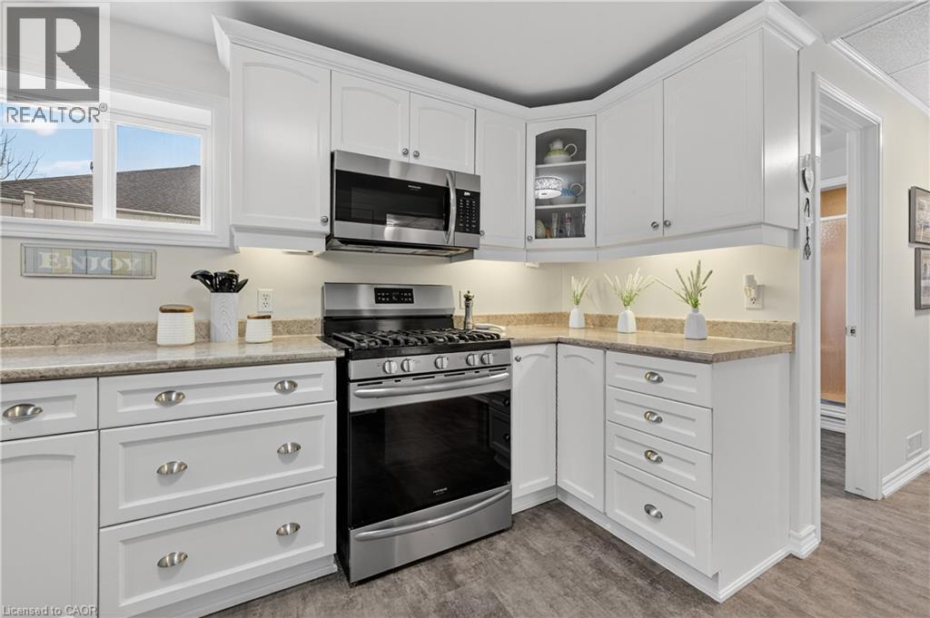 9 Tunbridge Crescent, Grimsby, Ontario  L3M 2V8 - Photo 29 - 40789305