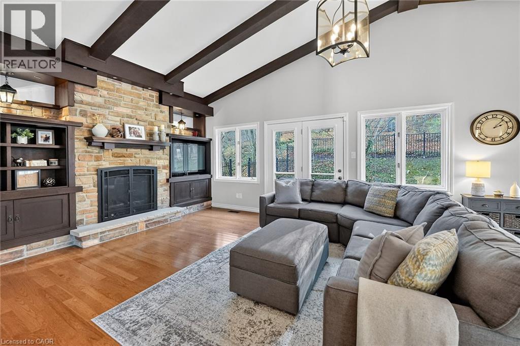 40 Parkwood Road, Grimsby, Ontario  L3M 4K9 - Photo 20 - 40789761