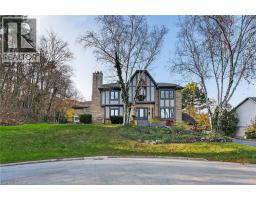 40 PARKWOOD Road, Grimsby, Ontario