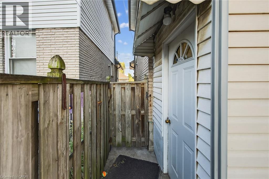 36 Cluny Avenue, Hamilton, Ontario  L8L 3H8 - Photo 39 - 40789715