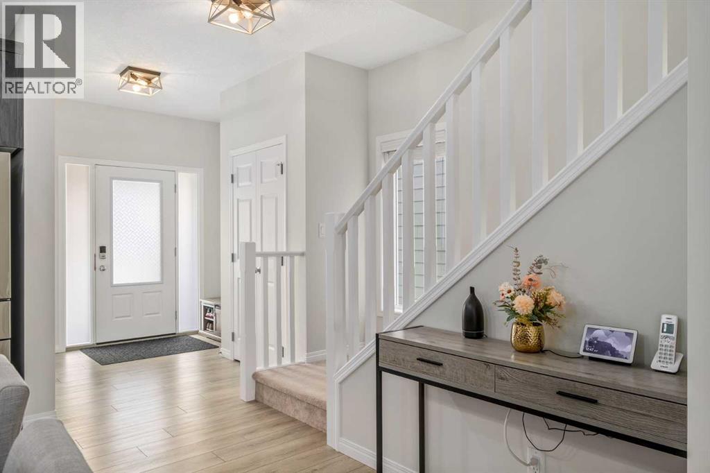 53 Masters Street Se, Calgary, Alberta  T3M 2R6 - Photo 6 - A2242766