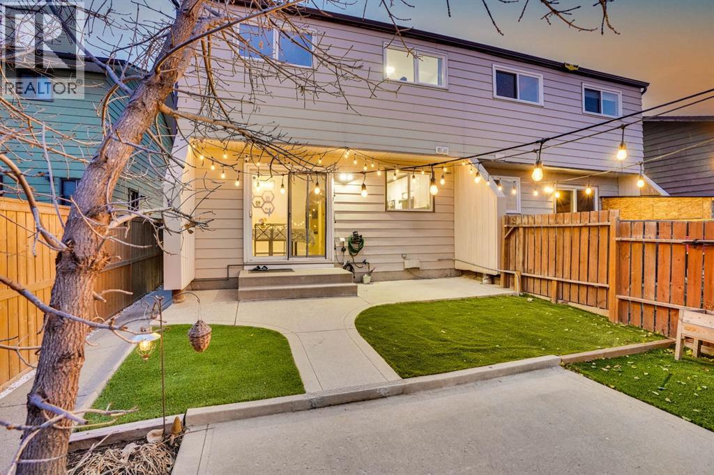 1038 Berkley Drive Nw, Calgary, Alberta  T3K 1A3 - Photo 3 - A2269891