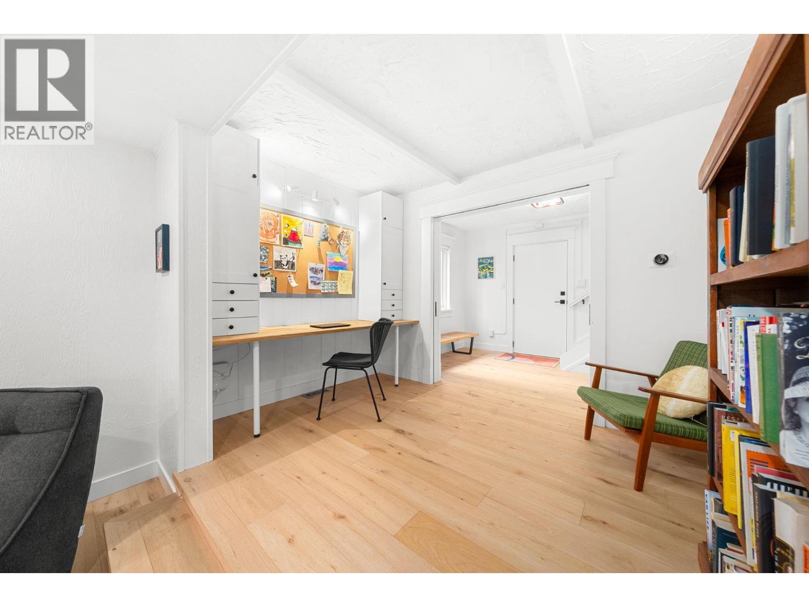 2052 Capilano Road, North Vancouver, British Columbia  V7P 3B8 - Photo 25 - R3069245