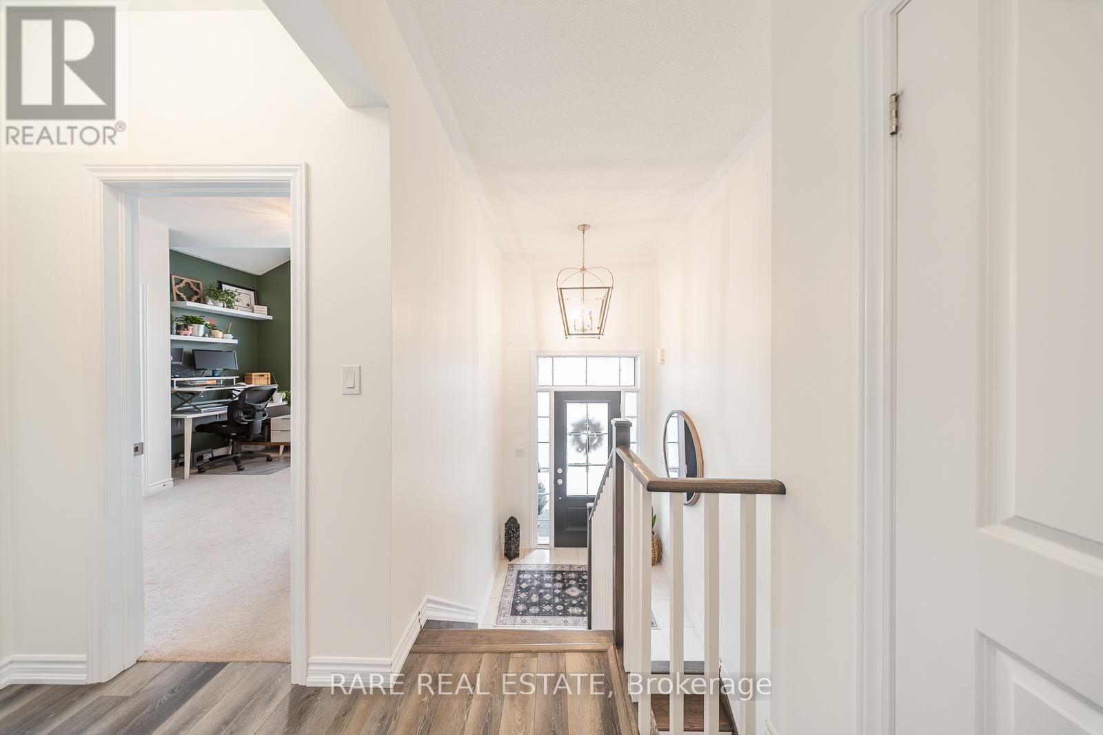 1767 Emberton Way, Innisfil, Ontario  L9S 0N4 - Photo 3 - N12566338