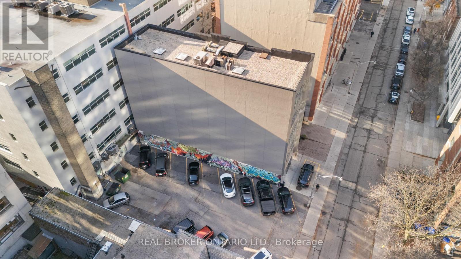 501 - 21 Camden Street, Toronto, Ontario  M5V 1V2 - Photo 5 - C12566778