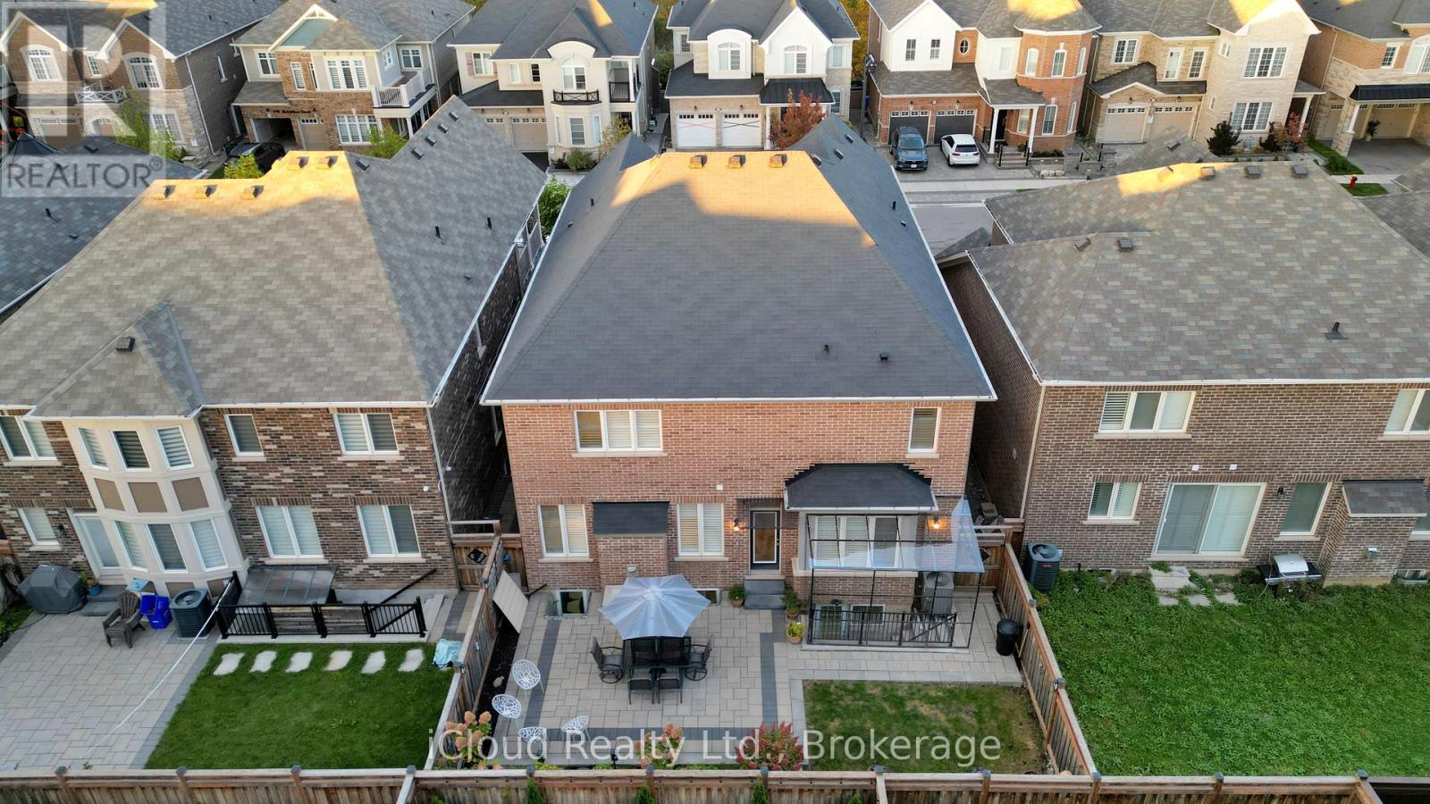 1198 Mceachern Court, Milton, Ontario  L9E 1E4 - Photo 49 - W12477508