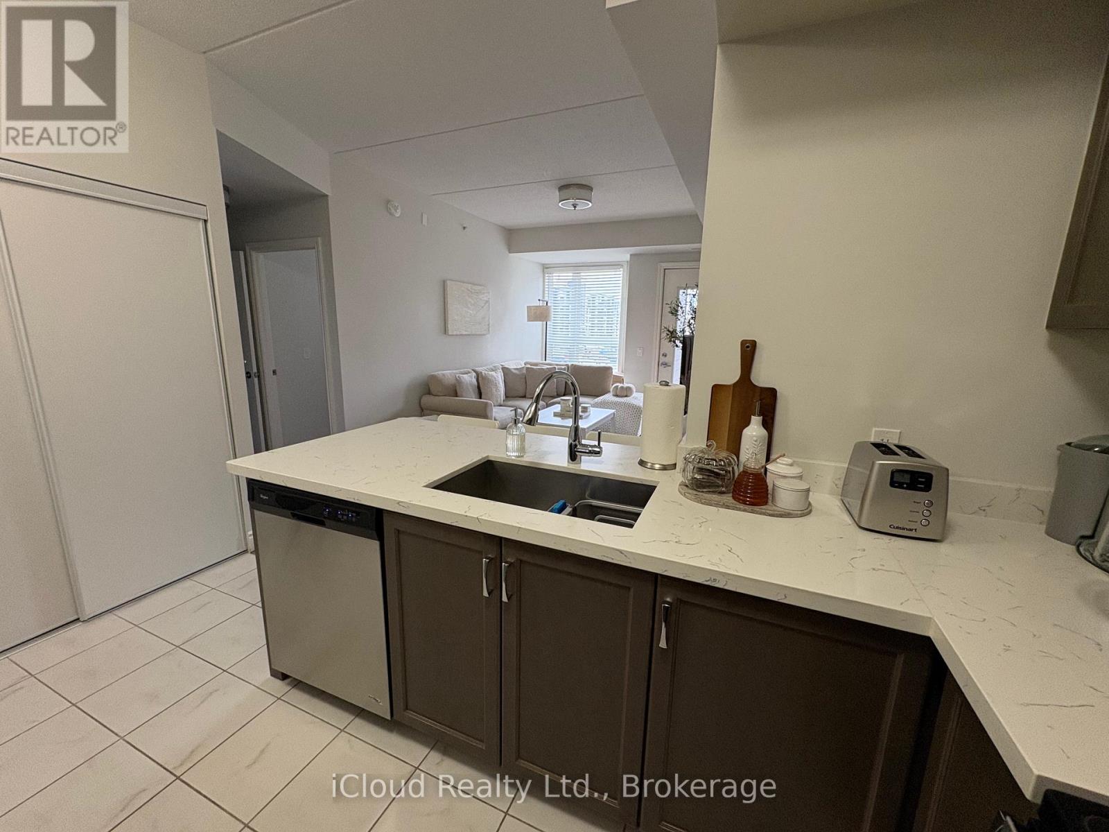 218 - 640 Sauve Street, Milton, Ontario  L9T 9A7 - Photo 6 - W12529026